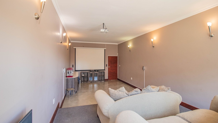 5 Bedroom Property for Sale in Rand Collieries Gauteng