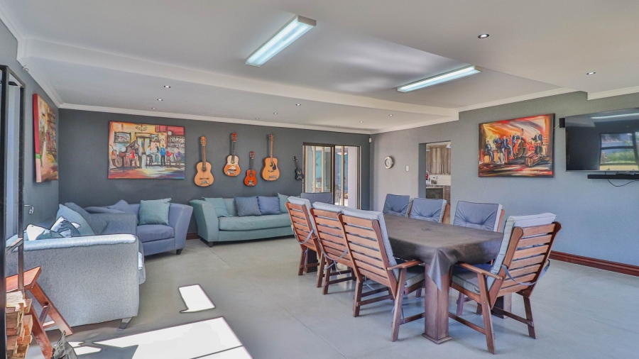 5 Bedroom Property for Sale in Rand Collieries Gauteng