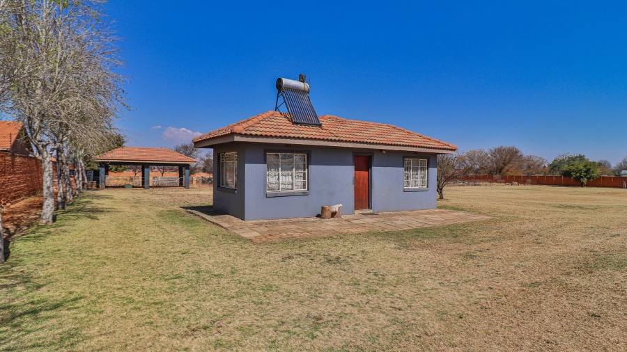 5 Bedroom Property for Sale in Rand Collieries Gauteng