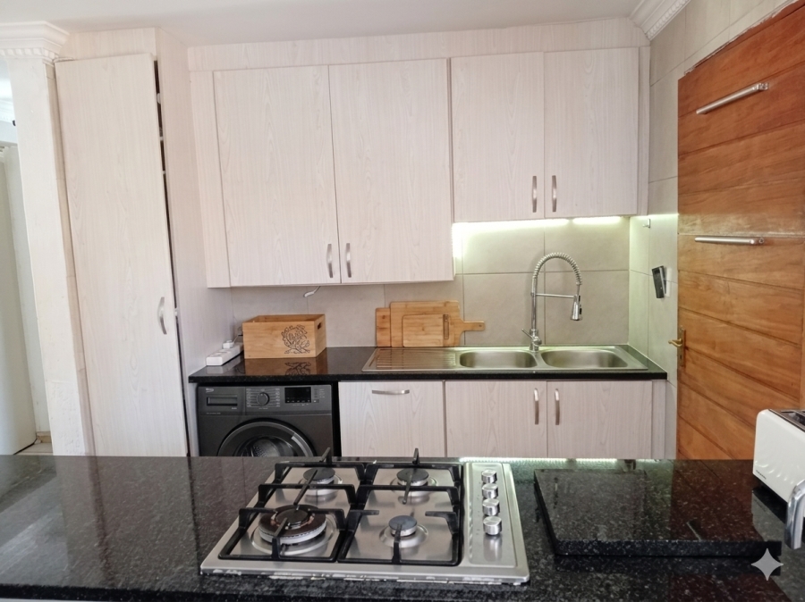 3 Bedroom Property for Sale in Rooihuiskraal North Gauteng