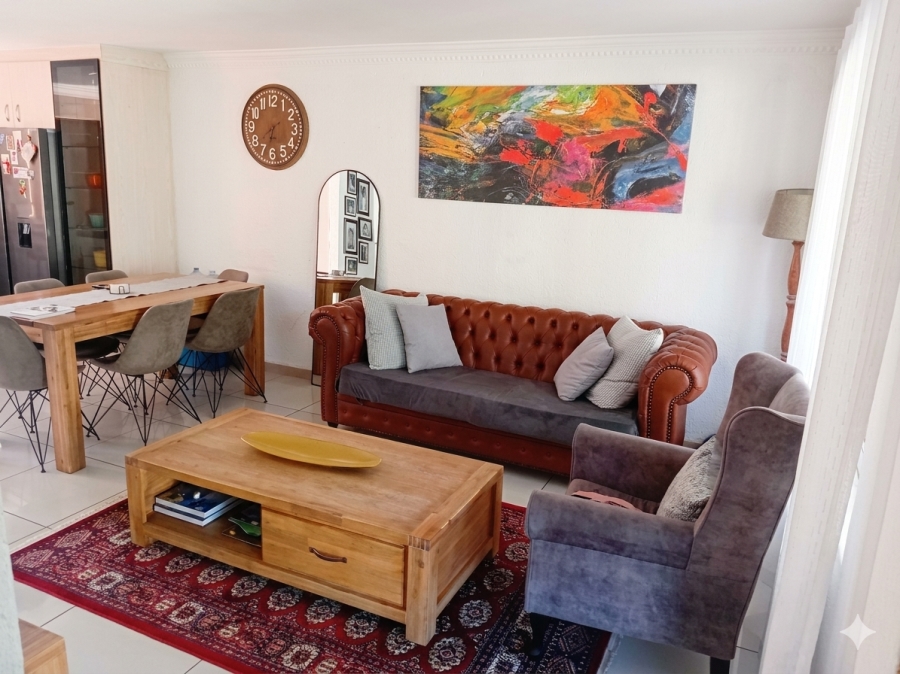 3 Bedroom Property for Sale in Rooihuiskraal North Gauteng