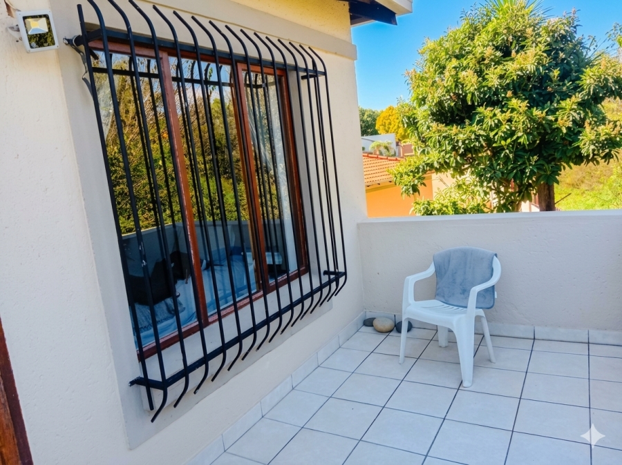 3 Bedroom Property for Sale in Rooihuiskraal North Gauteng