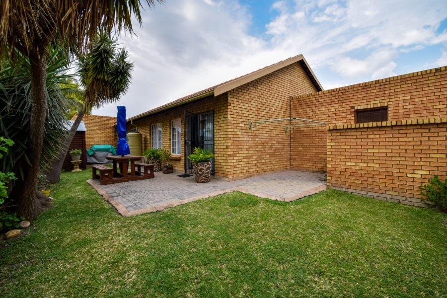 3 Bedroom Property for Sale in Sinoville Gauteng