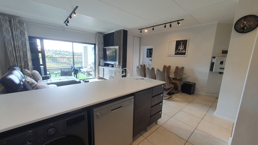 2 Bedroom Property for Sale in Oakdene Gauteng