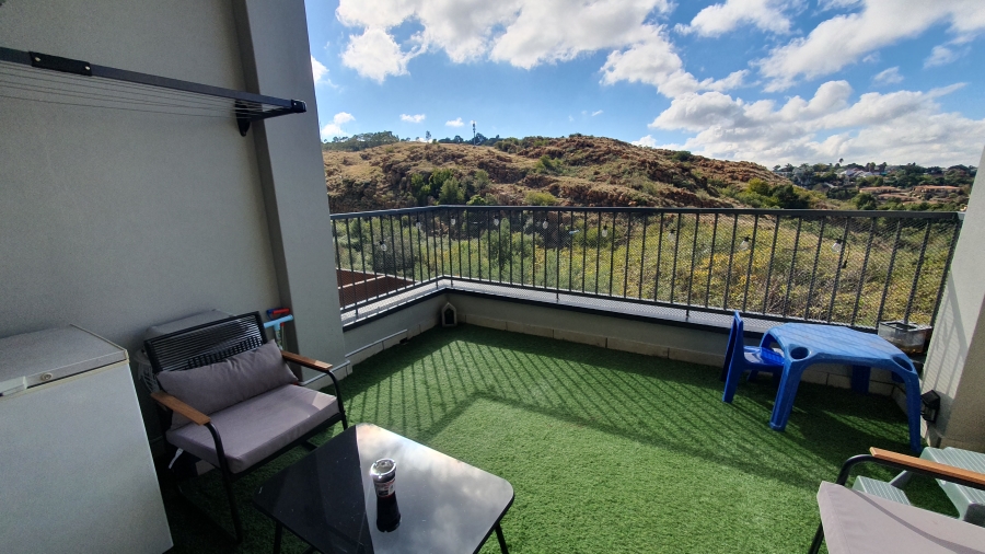 2 Bedroom Property for Sale in Oakdene Gauteng