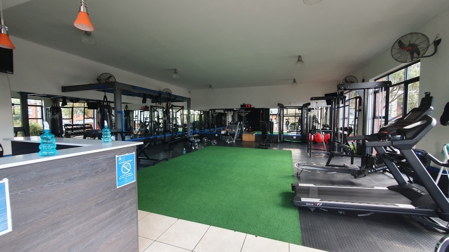 2 Bedroom Property for Sale in Oakdene Gauteng