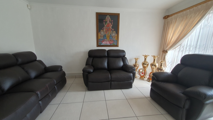 3 Bedroom Property for Sale in Glenvista Gauteng