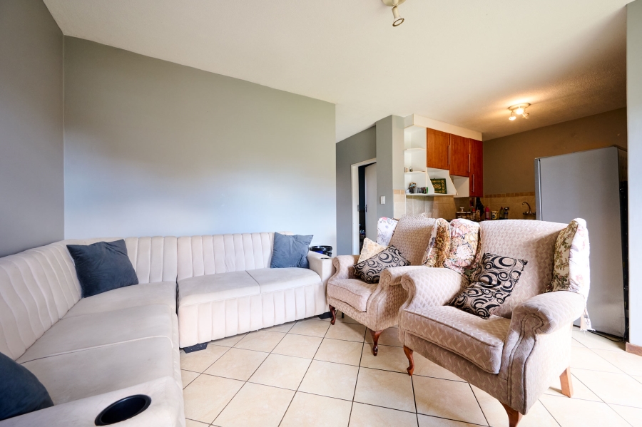 2 Bedroom Property for Sale in Erand Gardens Gauteng