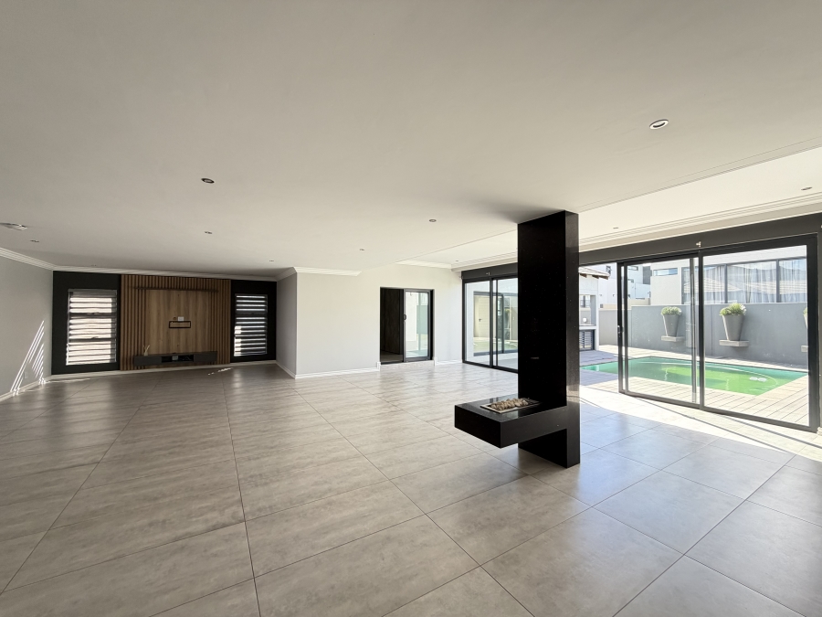 To Let 4 Bedroom Property for Rent in Eye of Africa Gauteng