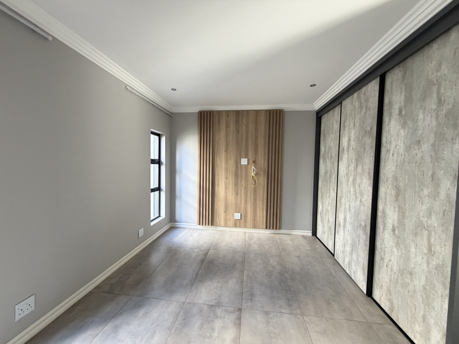 To Let 4 Bedroom Property for Rent in Eye of Africa Gauteng