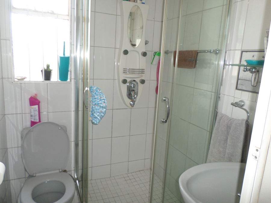 To Let 1 Bedroom Property for Rent in Riverlea Gauteng