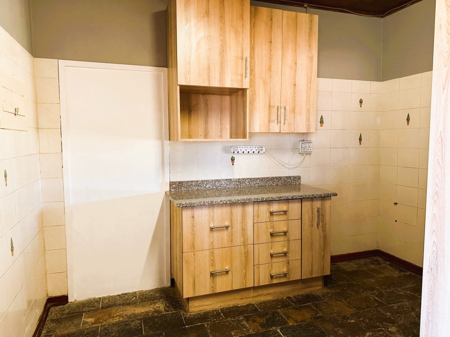 To Let 3 Bedroom Property for Rent in Rooiwal A H Gauteng