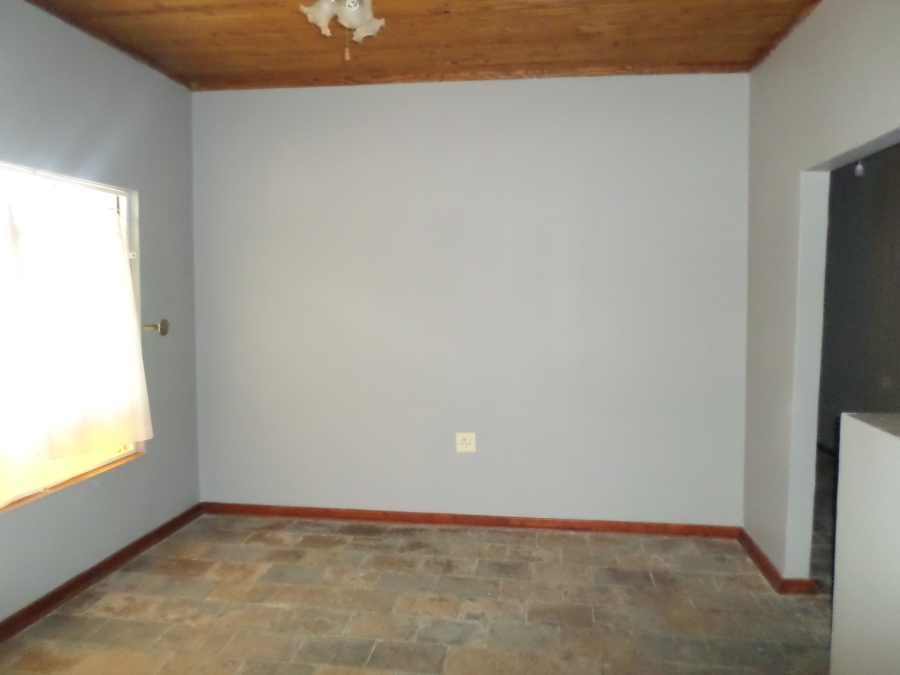 To Let 3 Bedroom Property for Rent in Rooiwal A H Gauteng