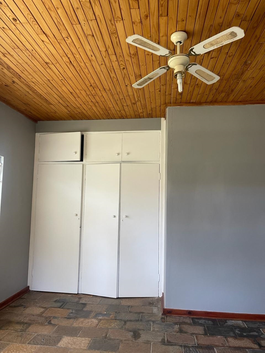 To Let 3 Bedroom Property for Rent in Rooiwal A H Gauteng