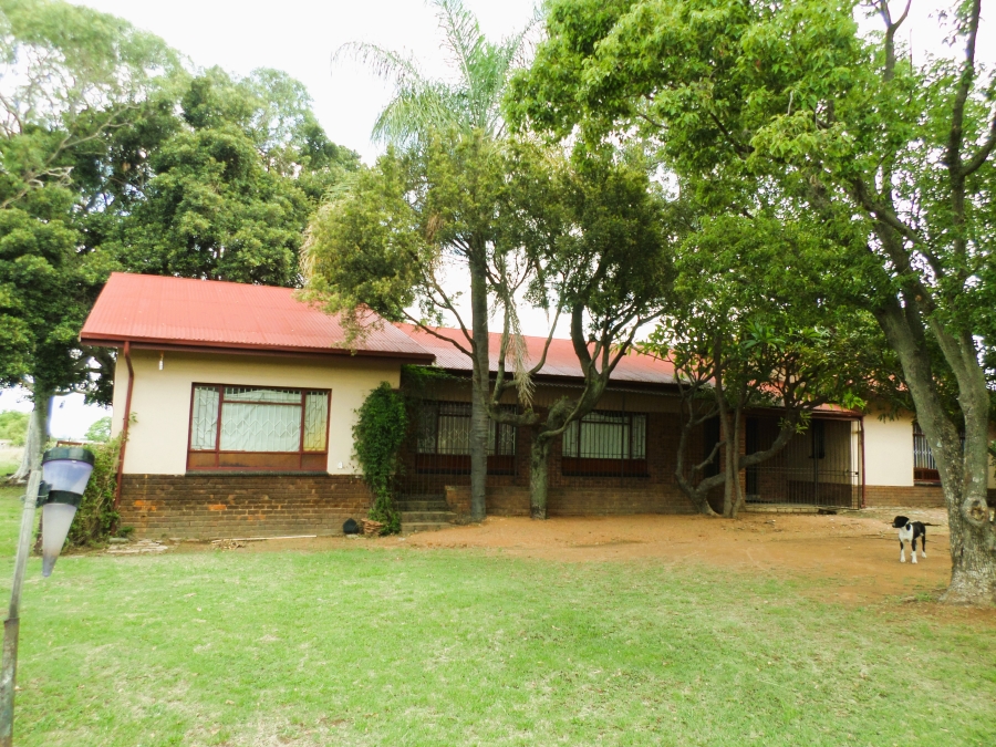 To Let 3 Bedroom Property for Rent in Rooiwal A H Gauteng