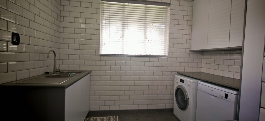 3 Bedroom Property for Sale in Randhart Gauteng