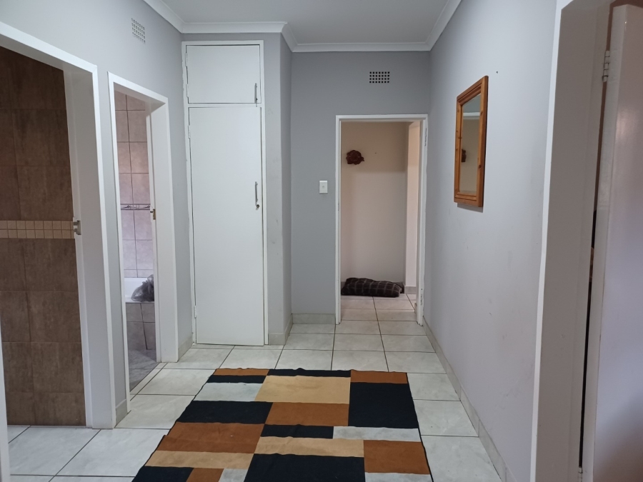 3 Bedroom Property for Sale in Vanderbijlpark SE 2 Gauteng