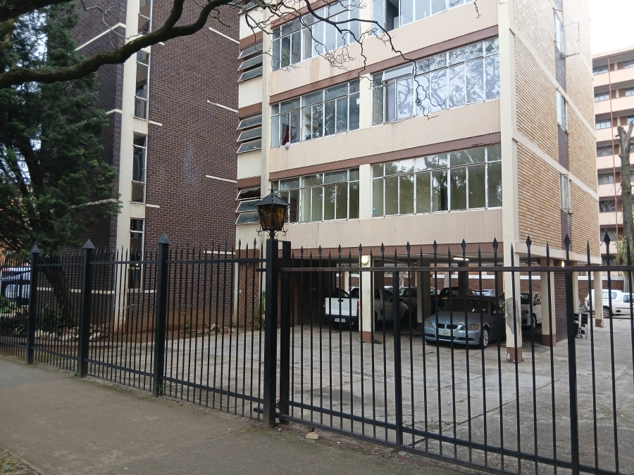 4 Bedroom Property for Sale in Sunnyside Gauteng