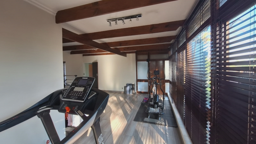 6 Bedroom Property for Sale in Villieria Gauteng