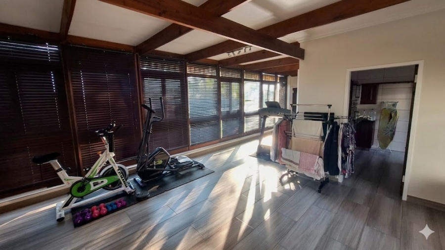 6 Bedroom Property for Sale in Villieria Gauteng