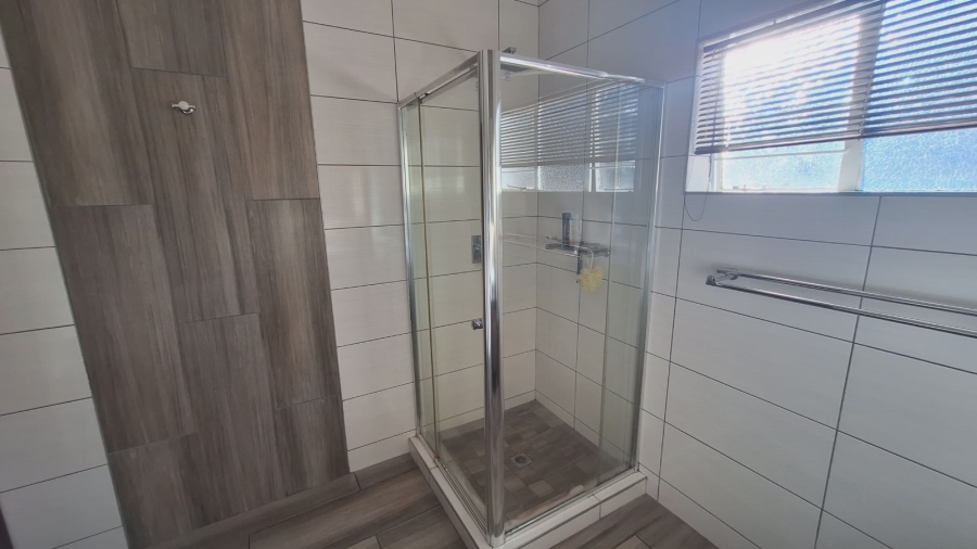 6 Bedroom Property for Sale in Villieria Gauteng
