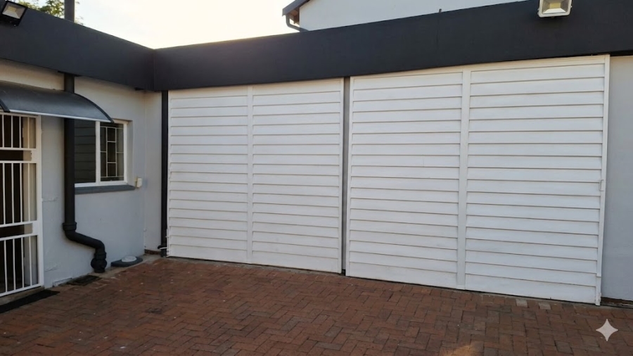 6 Bedroom Property for Sale in Villieria Gauteng