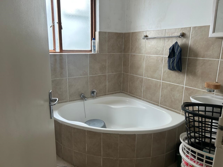 2 Bedroom Property for Sale in Winchester Hills Gauteng