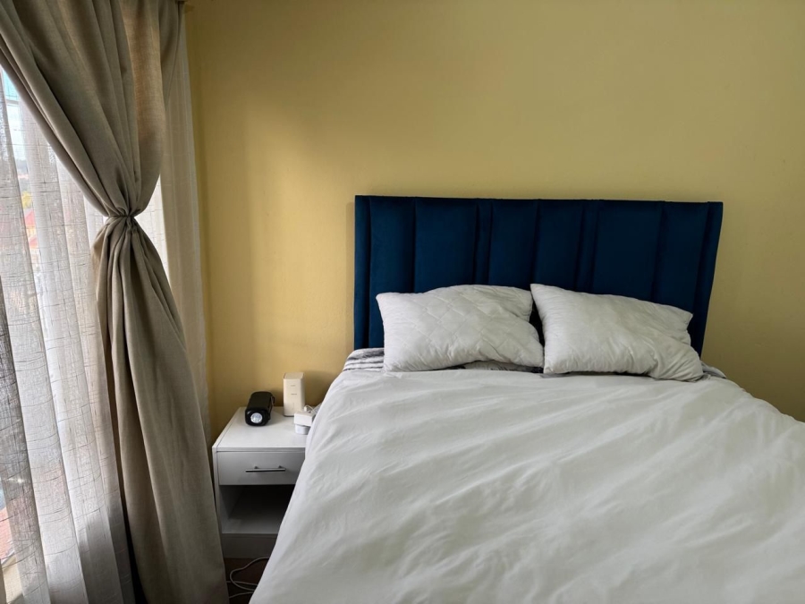 1 Bedroom Property for Sale in Ormonde View Gauteng