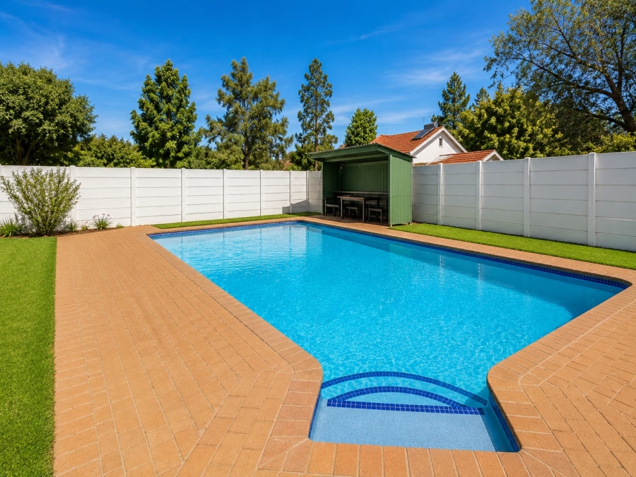 4 Bedroom Property for Sale in Erasmia Gauteng