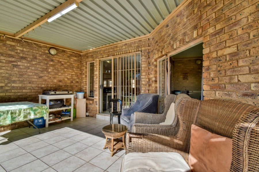 4 Bedroom Property for Sale in Moreleta Park Gauteng