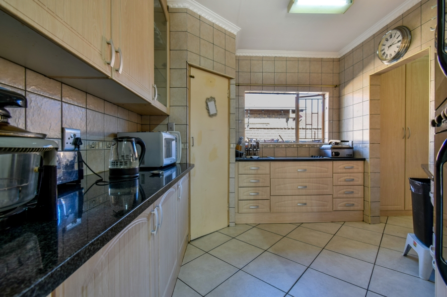 4 Bedroom Property for Sale in Moreleta Park Gauteng