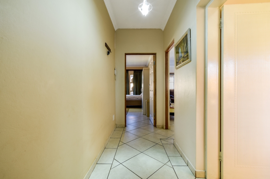 4 Bedroom Property for Sale in Moreleta Park Gauteng