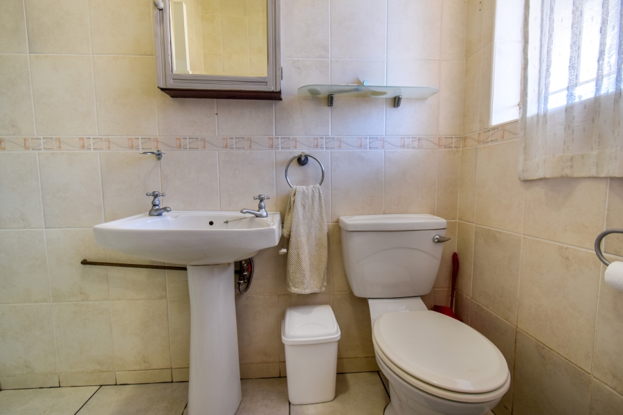 4 Bedroom Property for Sale in Moreleta Park Gauteng