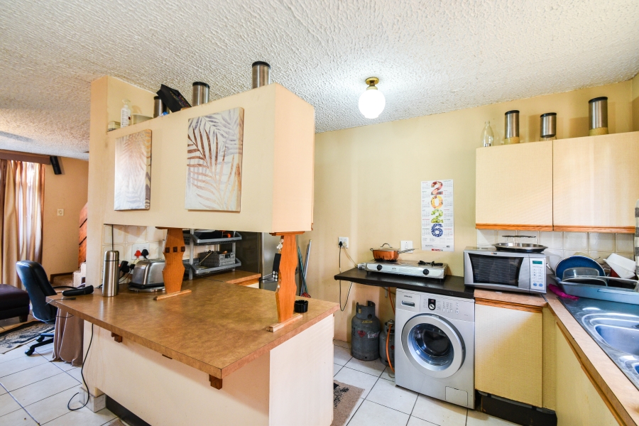 2 Bedroom Property for Sale in Garsfontein Gauteng