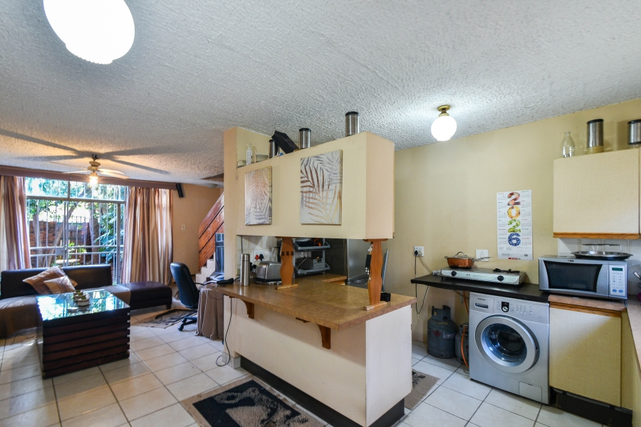 2 Bedroom Property for Sale in Garsfontein Gauteng
