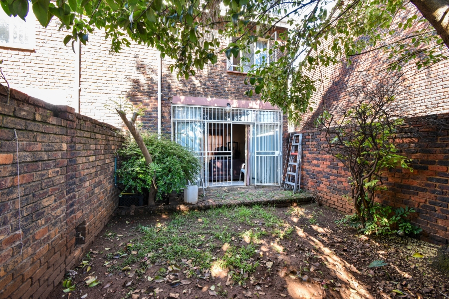 2 Bedroom Property for Sale in Garsfontein Gauteng