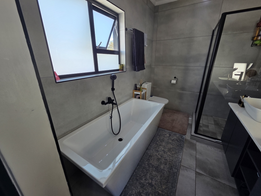 4 Bedroom Property for Sale in Montana Gauteng