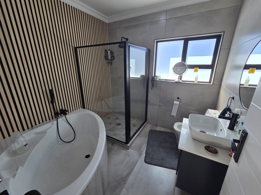 4 Bedroom Property for Sale in Montana Gauteng
