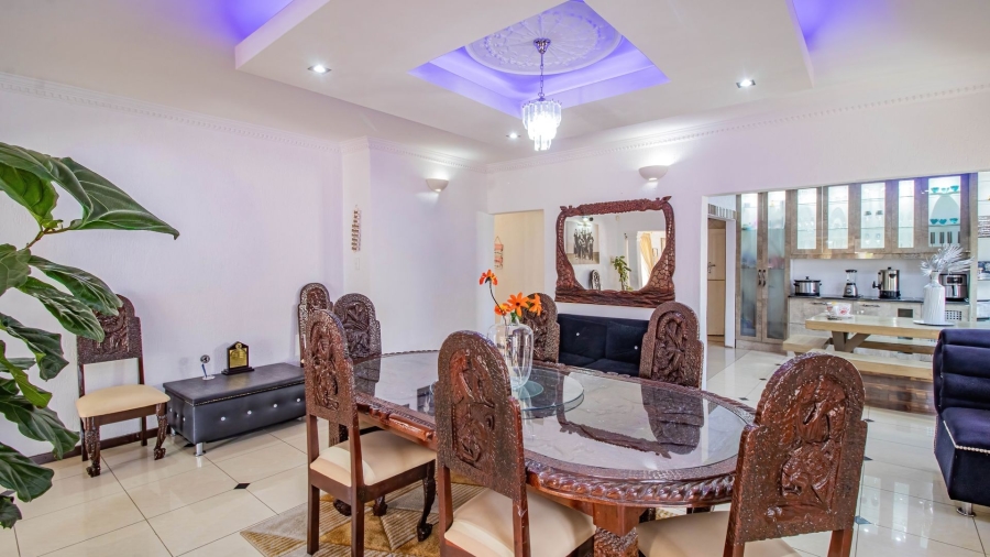 4 Bedroom Property for Sale in Mondeor Gauteng