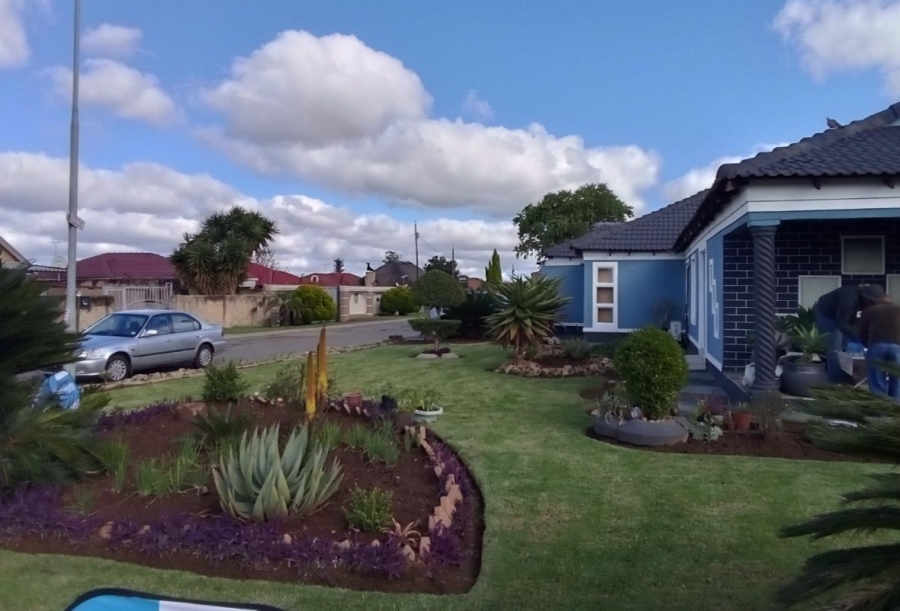 3 Bedroom Property for Sale in Alveda Park Gauteng