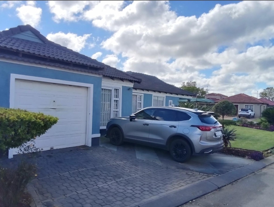 3 Bedroom Property for Sale in Alveda Park Gauteng