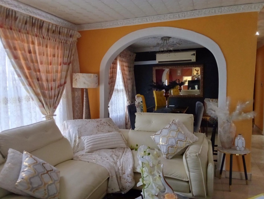 3 Bedroom Property for Sale in Alveda Park Gauteng