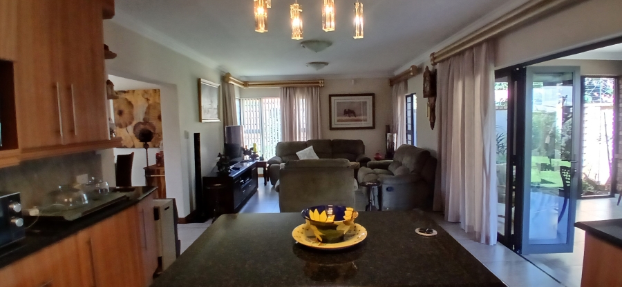 3 Bedroom Property for Sale in Farrarmere Gauteng