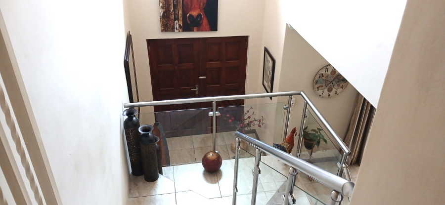 3 Bedroom Property for Sale in Farrarmere Gauteng