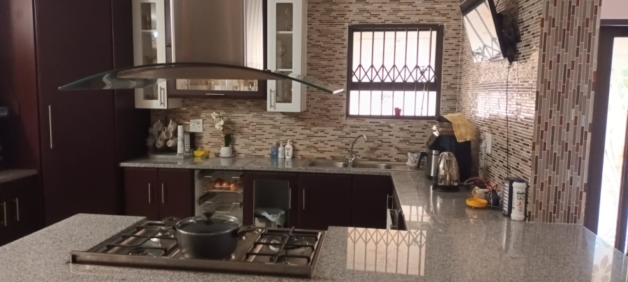 5 Bedroom Property for Sale in Danville Gauteng