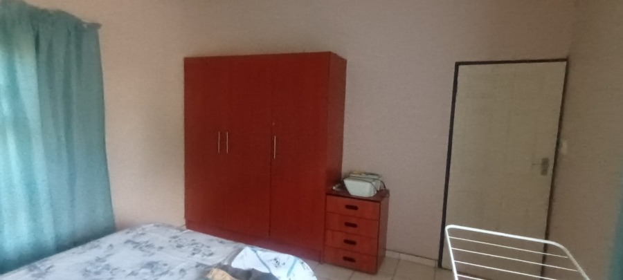 5 Bedroom Property for Sale in Danville Gauteng