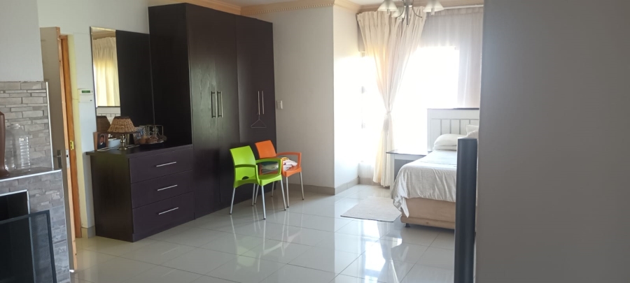 5 Bedroom Property for Sale in Danville Gauteng
