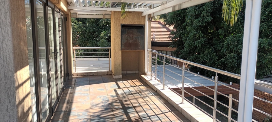 5 Bedroom Property for Sale in Danville Gauteng