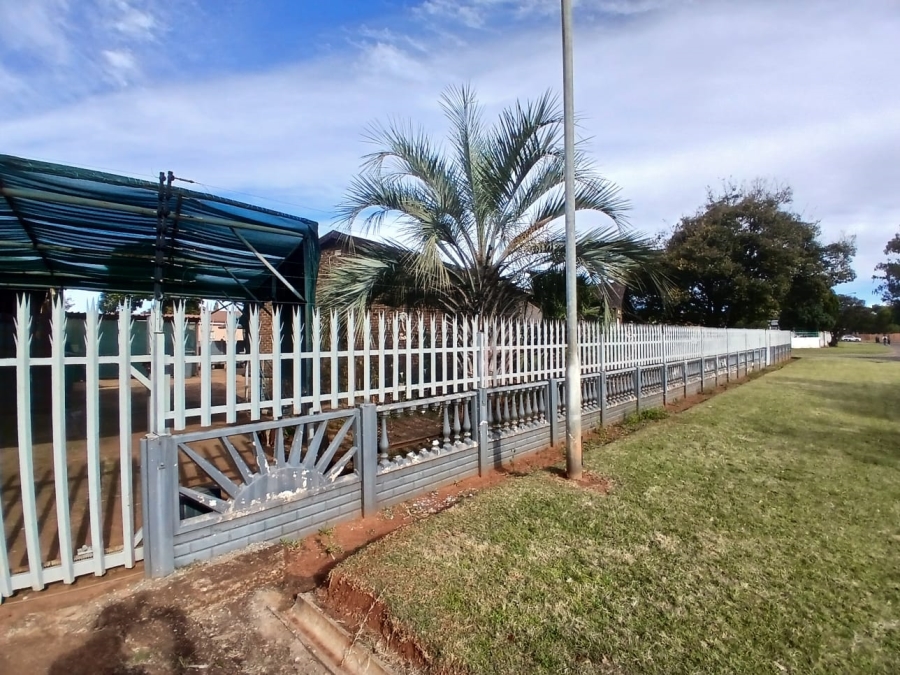 4 Bedroom Property for Sale in Welverdiend AH Gauteng