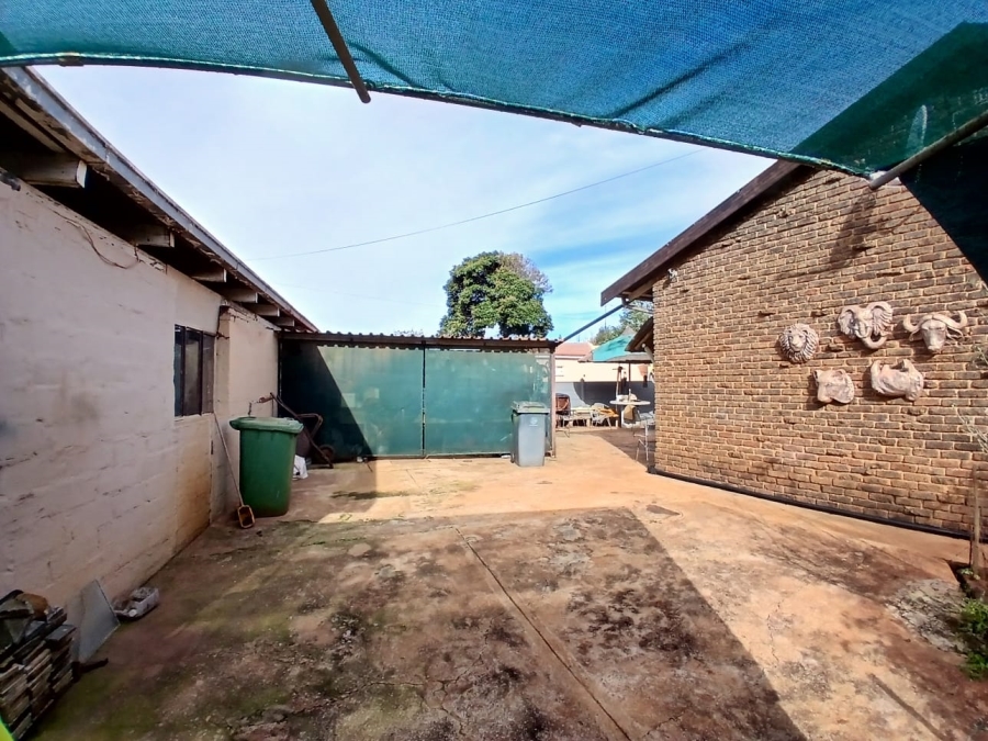 4 Bedroom Property for Sale in Welverdiend AH Gauteng